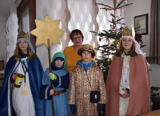 Sternsinger in Waldkirch unterwegs