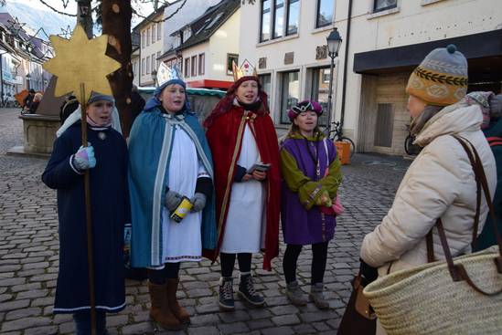 Sternsinger in Waldkirch unterwegs