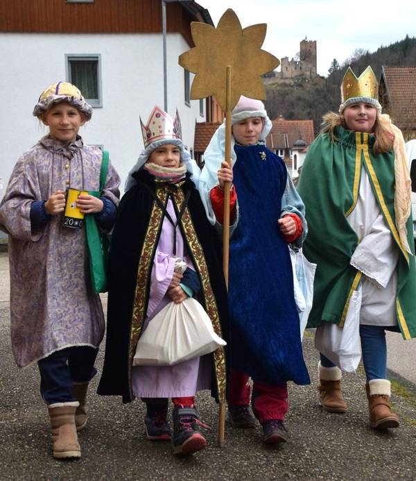Quelle: Sternsinger SE Waldkirch, H. Bleyer Sternsinger unterwegs