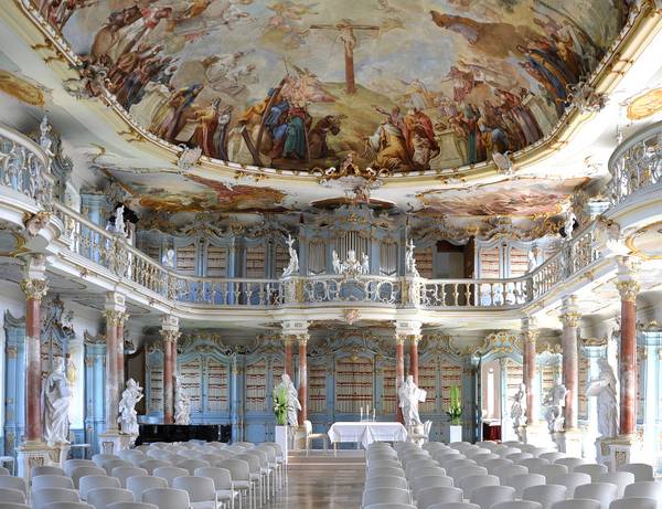 Quelle: Wikimedia Commons Bibliothekssaal im Kloster Schussenried