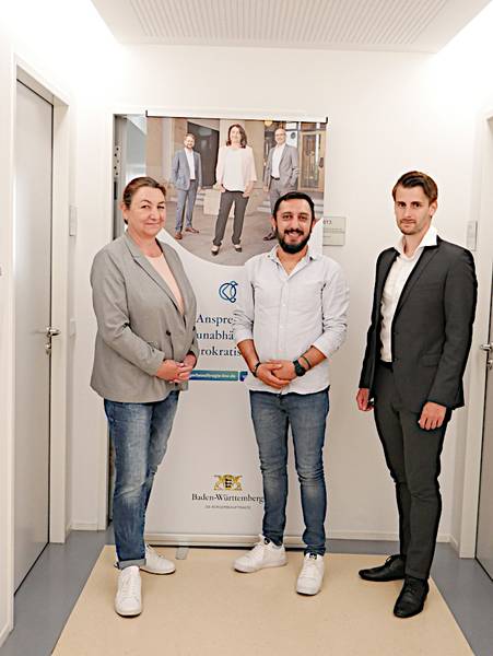 Quelle: Bürgerbeauftragte Baden-Württemberg, Gruppenbild mit Beate Böhlen und Jan Krämer