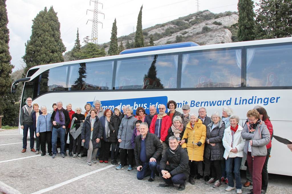 Quelle: Ökumenisches Bildungswerk Waldkirch, Gruppenbild der Verona-Reisenden